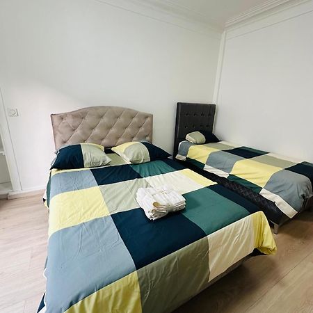 Appartement Parisien Esterno foto