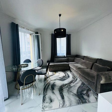 Appartement Parisien Esterno foto