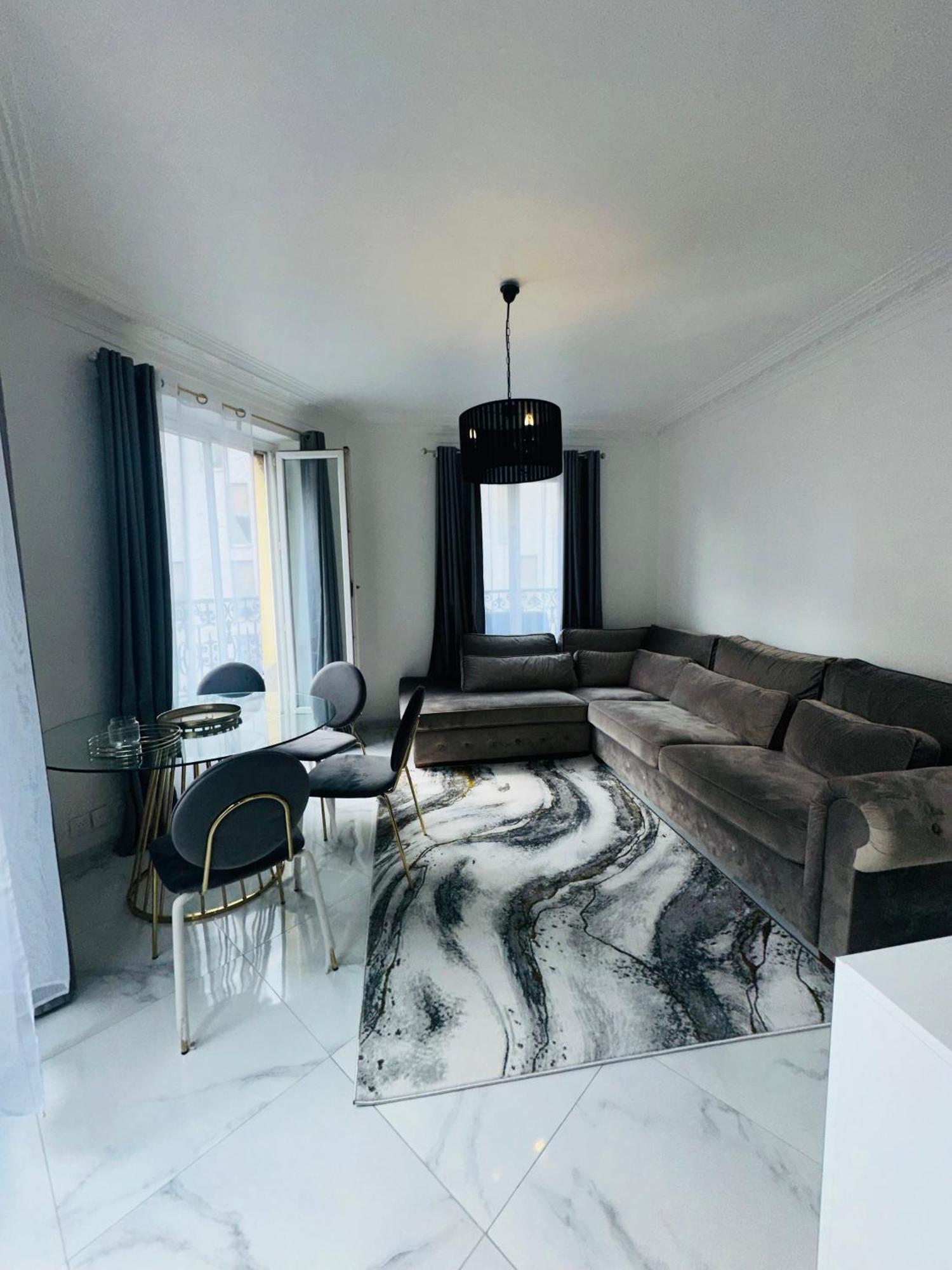 Appartement Parisien Esterno foto