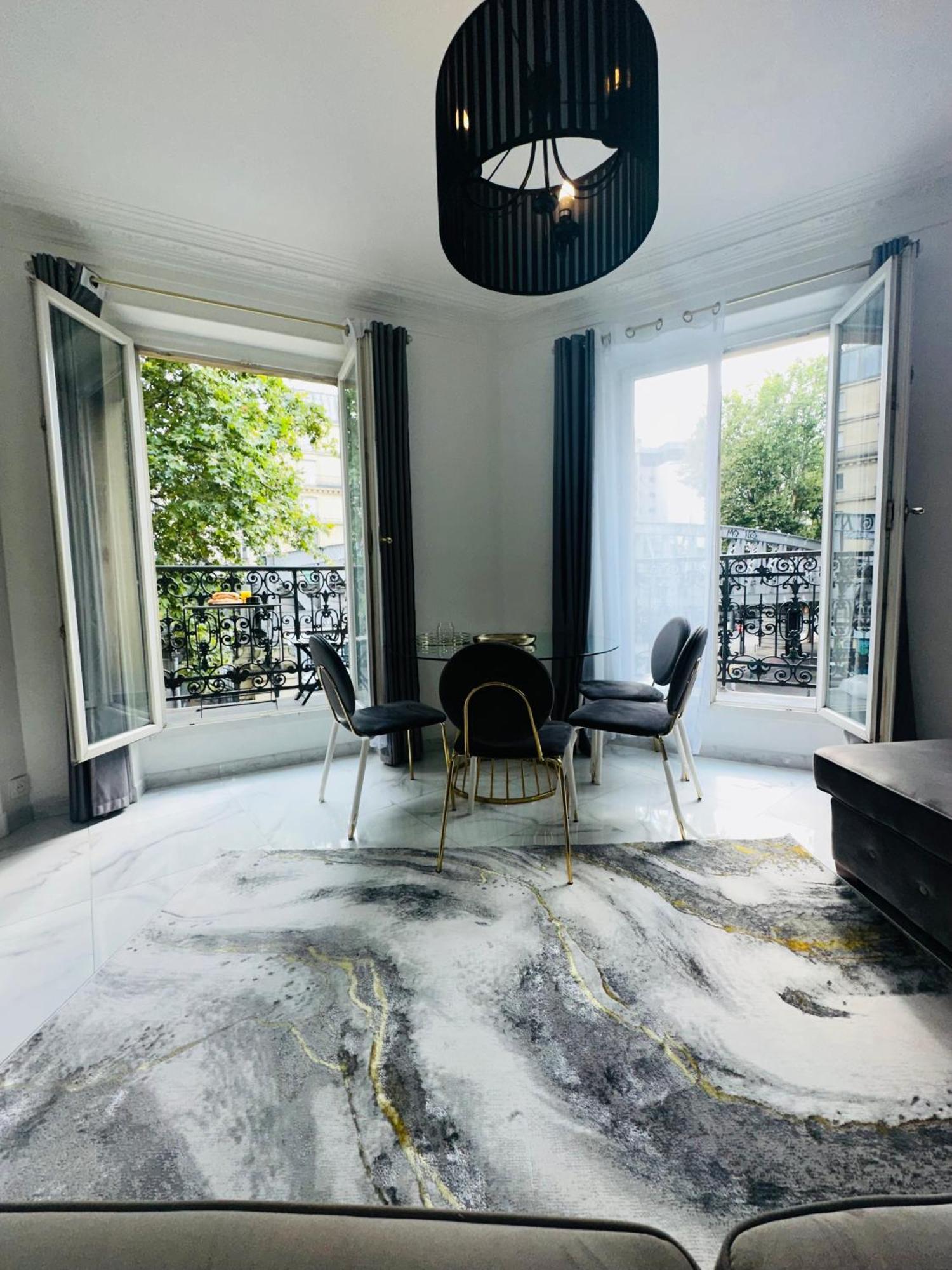 Appartement Parisien Esterno foto