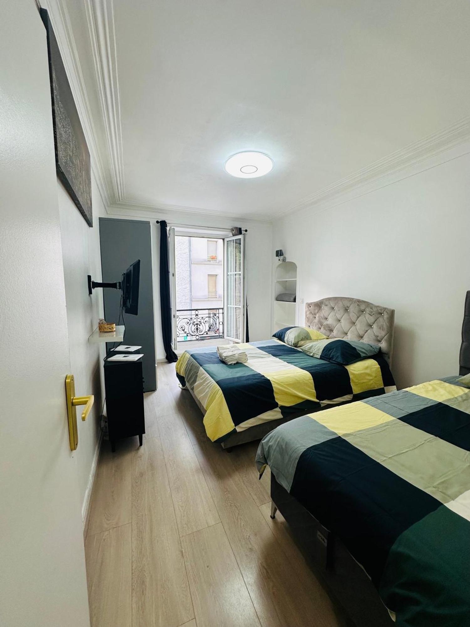 Appartement Parisien Esterno foto